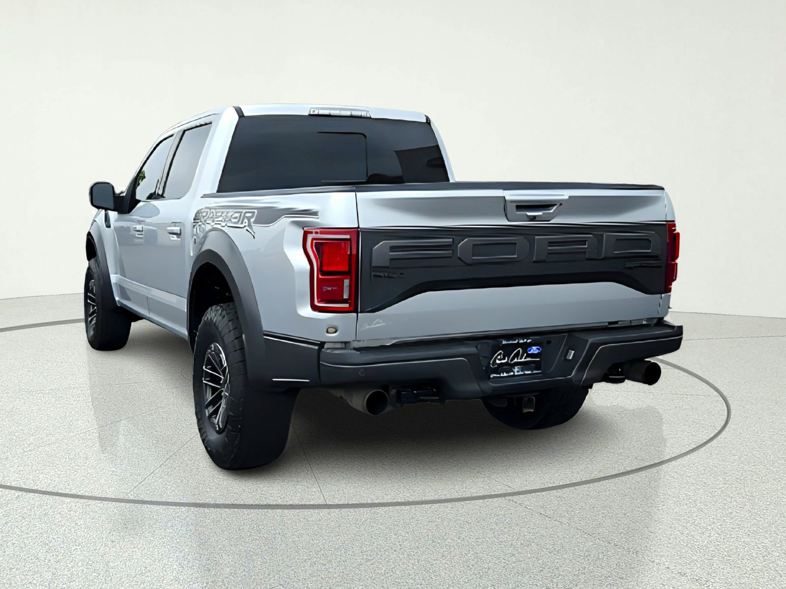 Used 2019 Ford F150 Raptor w/ Equipment Group 802A Luxury AWD/4WD image 6
