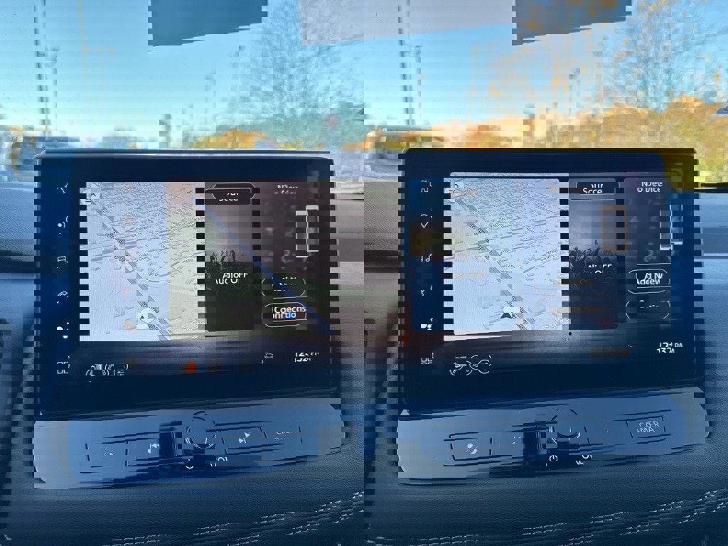 New 2026 Nissan Rogue Platinum image 13