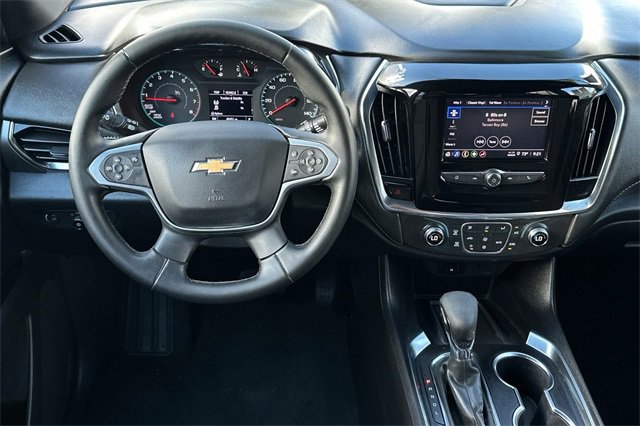 Used 2023 Chevrolet Traverse LT image 15
