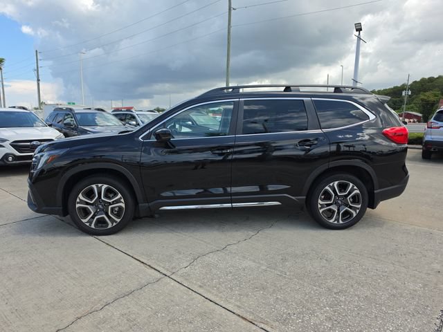 Used 2024 Subaru Ascent Limited w/ Technology Package AWD/4WD image 5