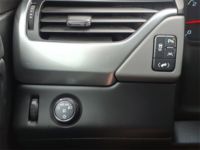 Used 2018 Chevrolet Tahoe LT image 22