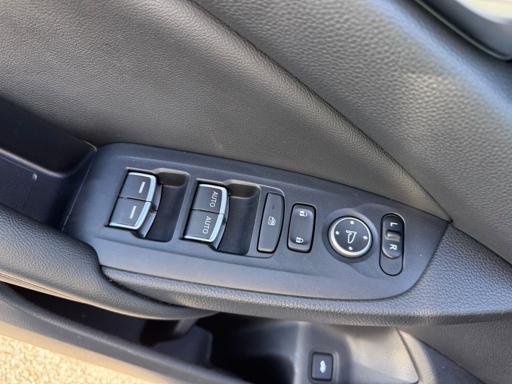 Used 2019 Honda Accord Sport image 11