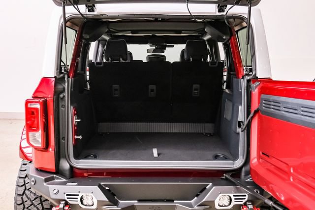 Used 2025 Ford Bronco Heritage Edition AWD/4WD image 40