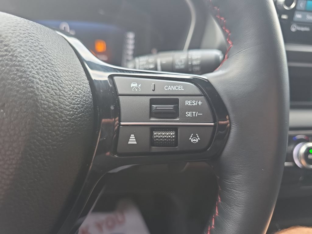Used 2025 Honda Pilot Black Edition image 24