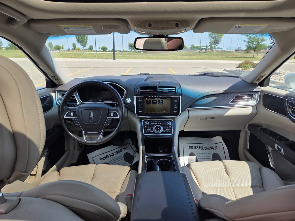 Used 2019 Lincoln Continental Select w/ Continental Climate Package AWD/4WD image 50