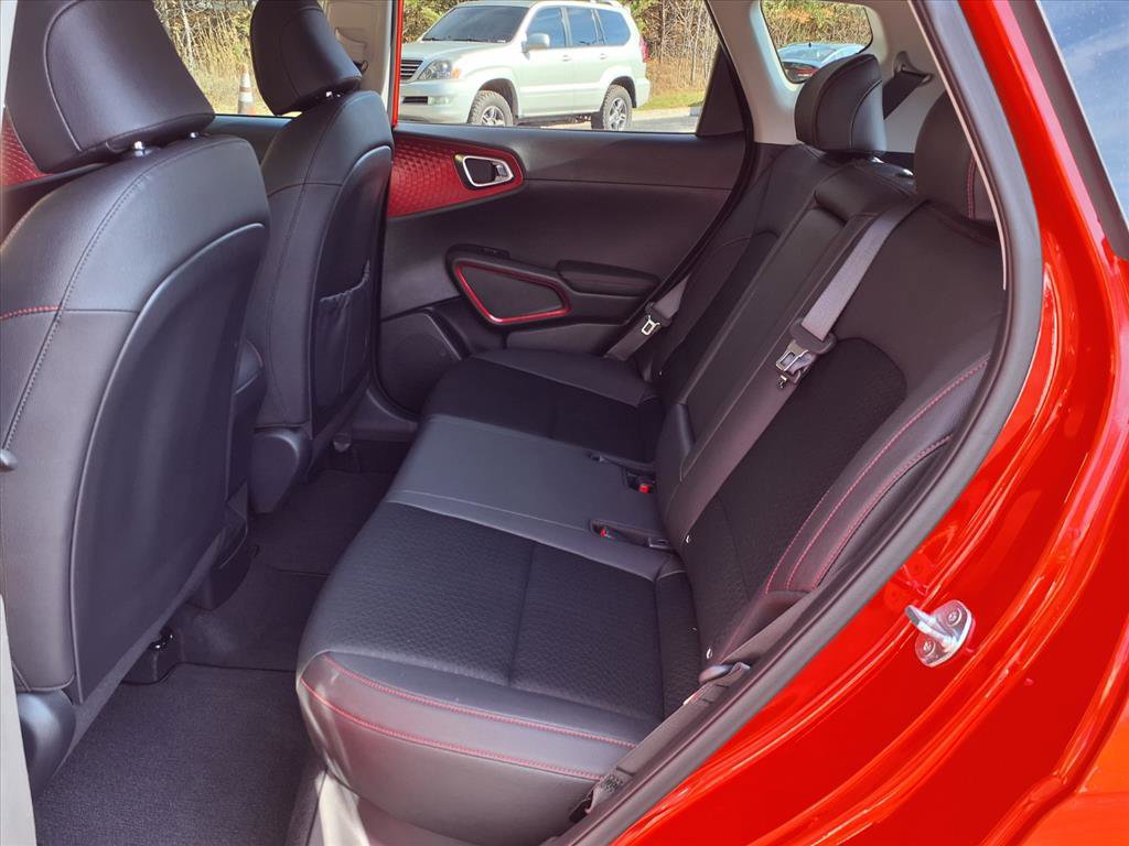 Used 2025 Kia Soul GT-Line image 10