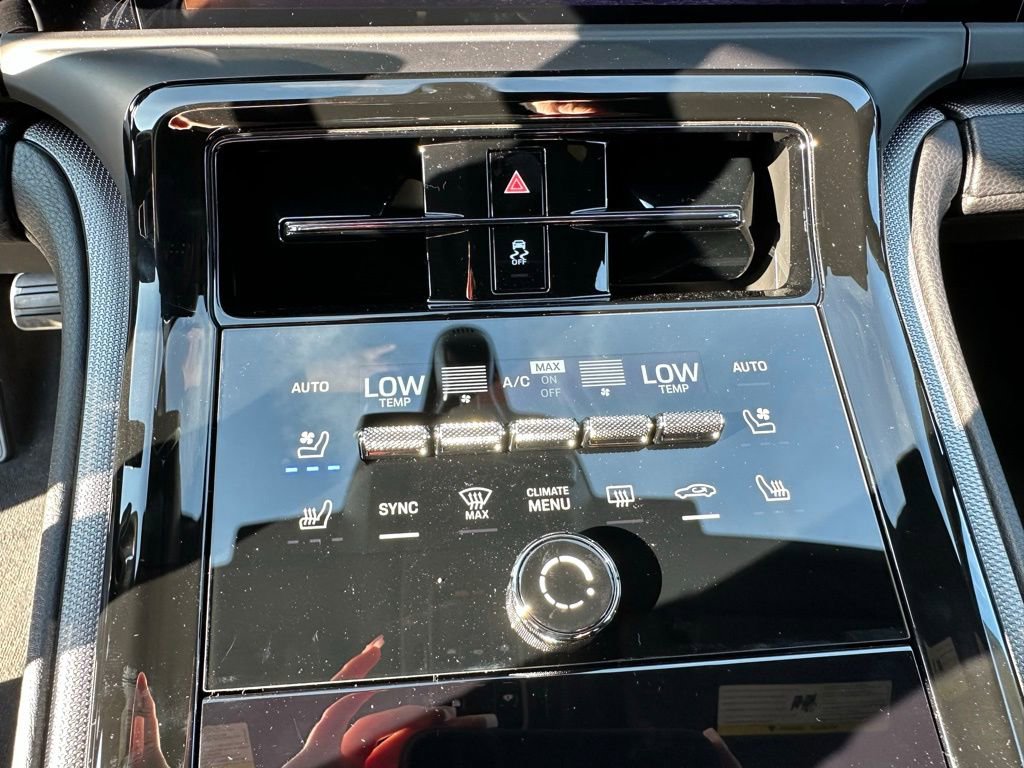 Used 2026 Porsche Panamera image 25