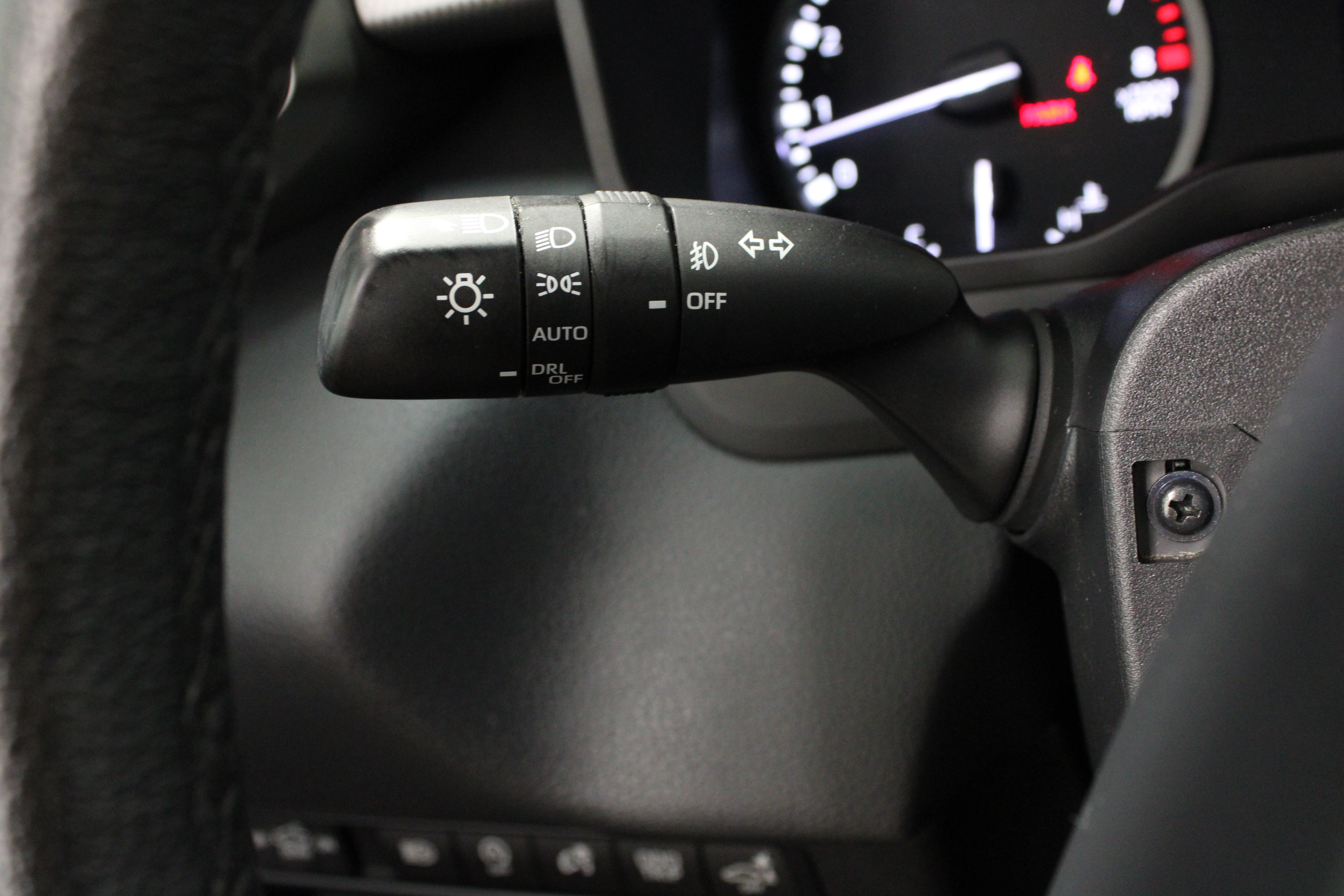 Used 2023 Toyota Tundra Limited AWD/4WD image 31