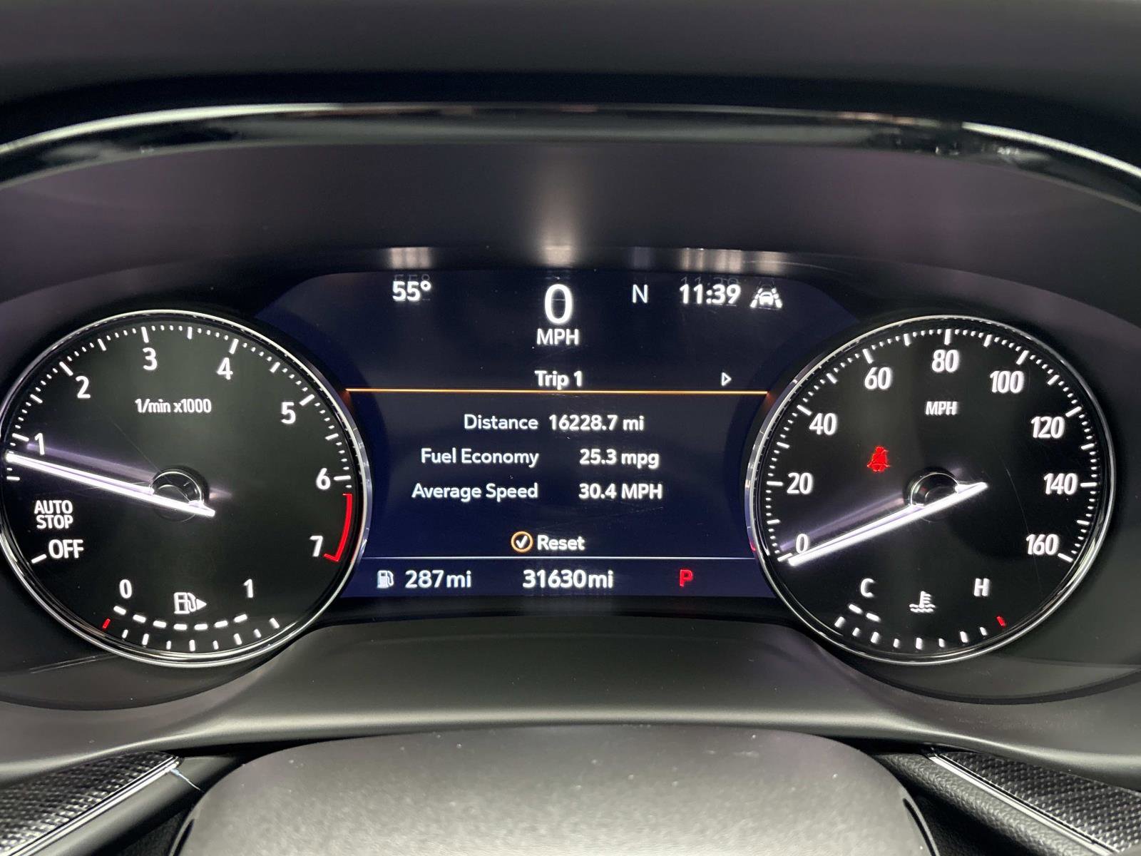 Certified 2023 Buick Envision Essence image 19