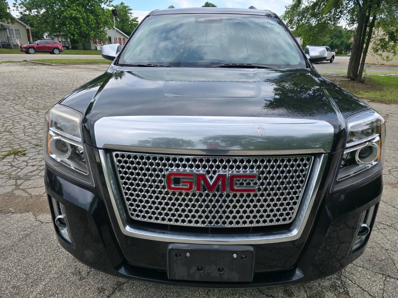 Used 2013 GMC Terrain Denali w/ LPO, Protection Package FWD image 2
