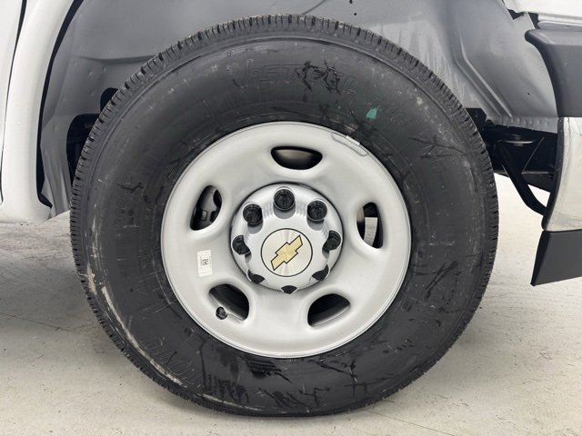 New 2026 Chevrolet Express 3500 w/ Power Convenience Package image 33