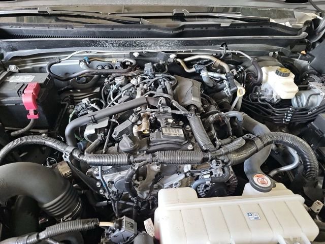 Used 2025 Toyota Tacoma TRD Off-Road image 17