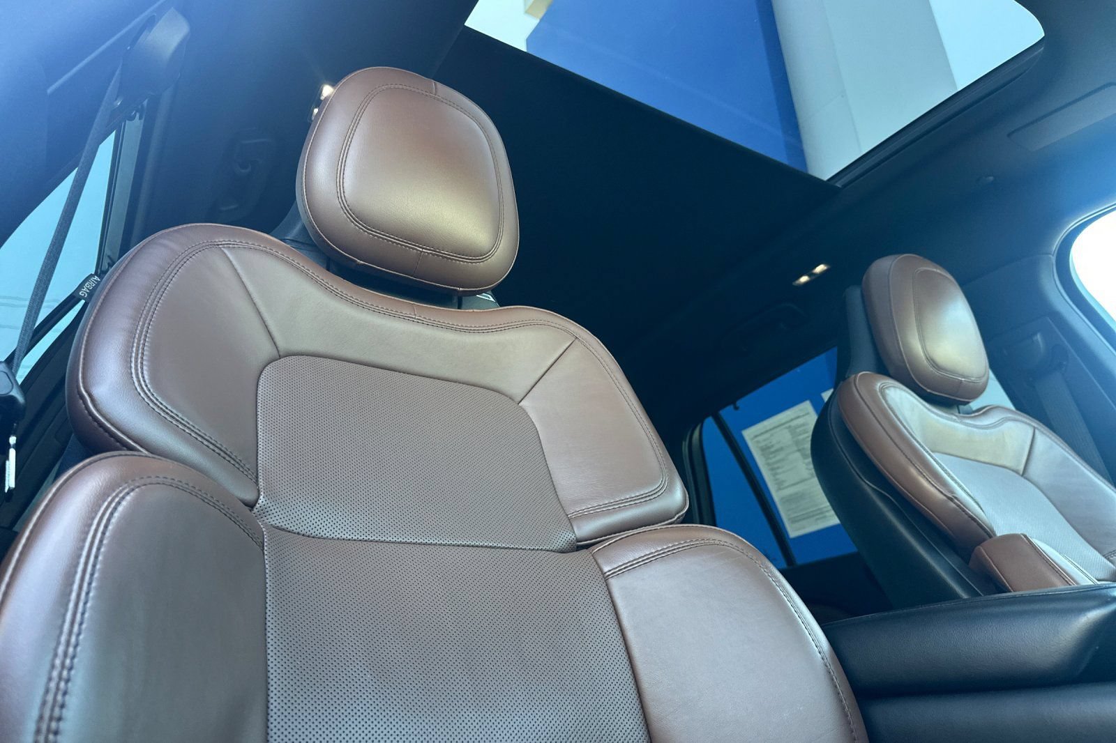 Used 2020 Lincoln Aviator Reserve AWD/4WD image 19