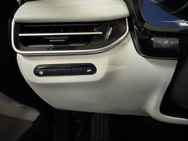 Used 2026 INFINITI QX60 Luxe w/ Cargo Package image 10