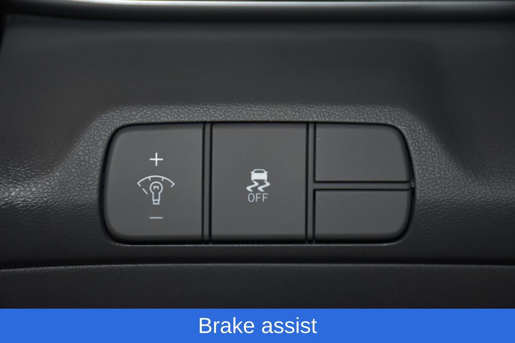 New 2026 Hyundai Elantra Sport image 9