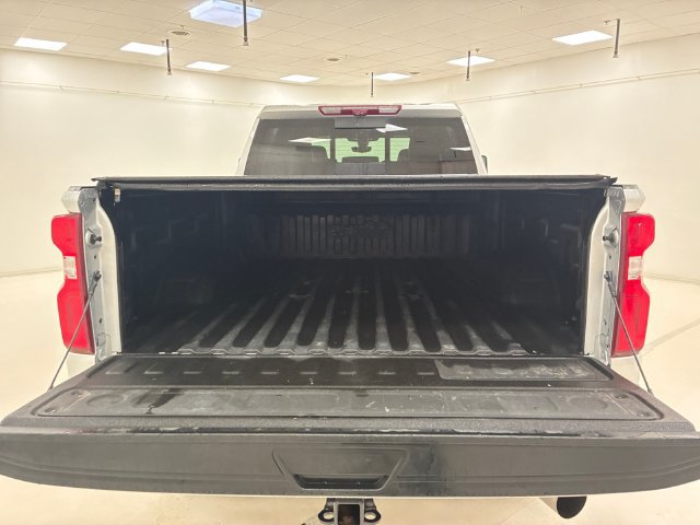 Used 2023 Chevrolet Silverado 3500 High Country w/ Z71 Off-Road Package AWD/4WD image 17