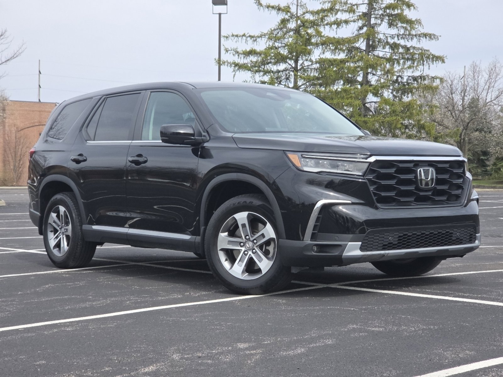 Certified 2023 Honda Pilot EX-L image 2