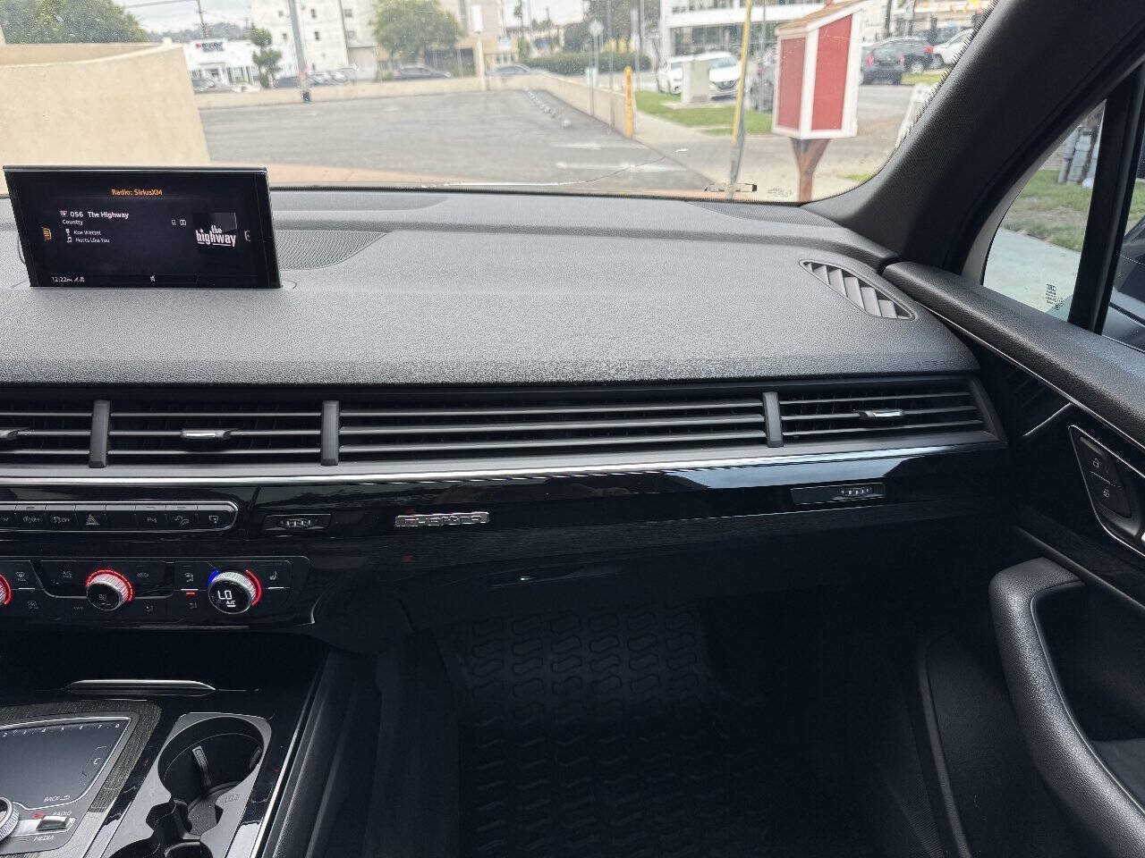 Used 2017 Audi Q7 3.0T Premium Plus AWD/4WD image 23