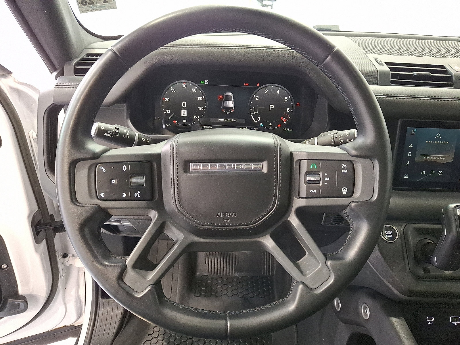 Certified 2023 Land Rover Defender 110 X-Dynamic SE image 19