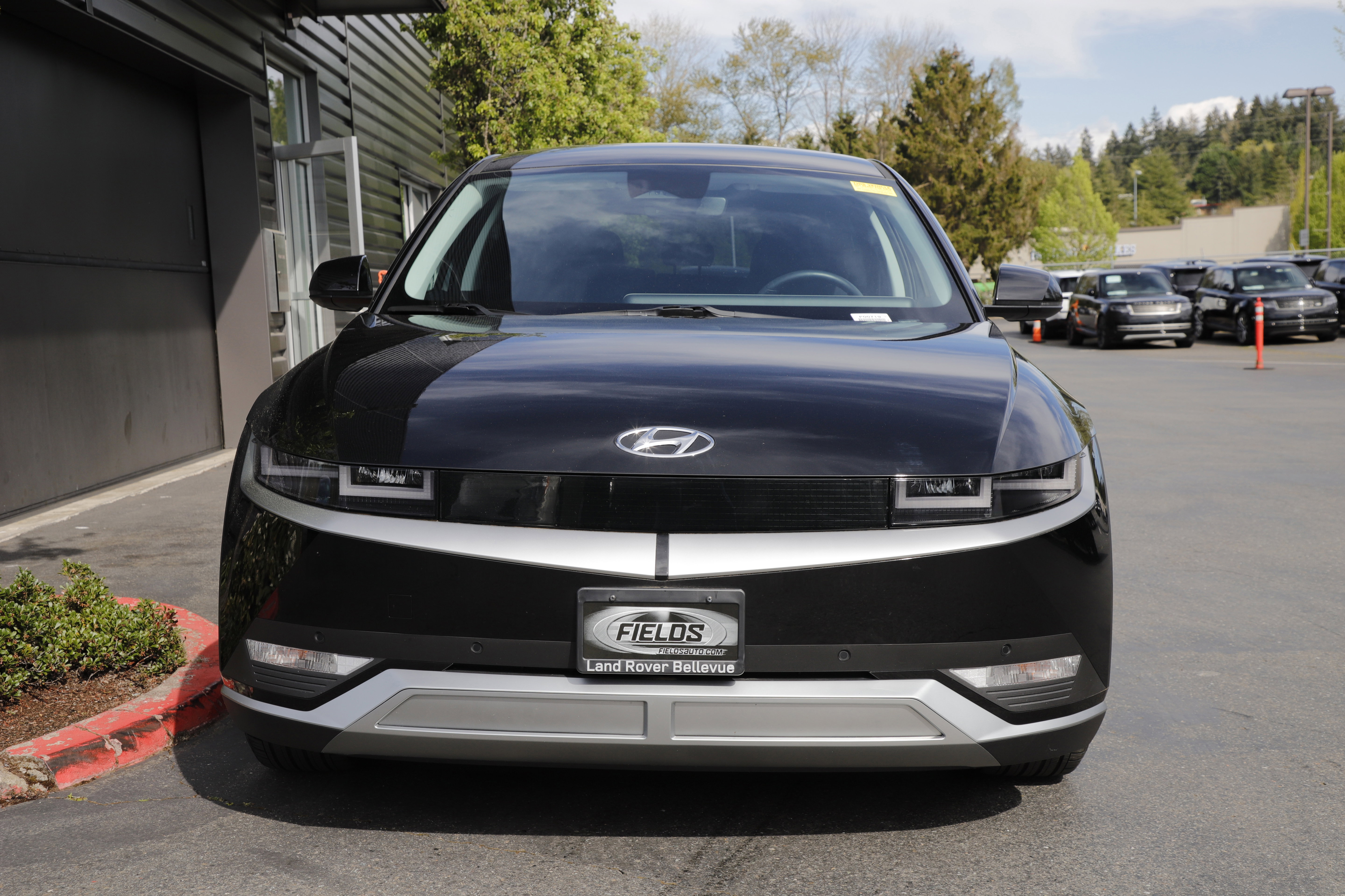 Used 2024 Hyundai Ioniq 5 SEL AWD/4WD image 6