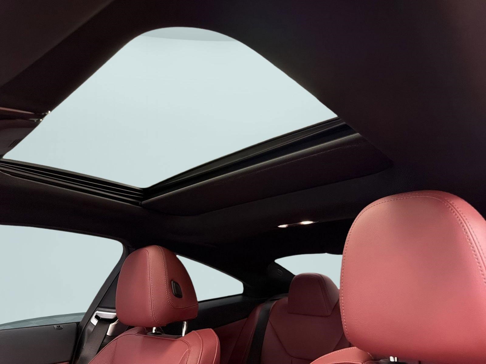 Used 2022 BMW 430i xDrive Coupe w/ M Sport Package image 14