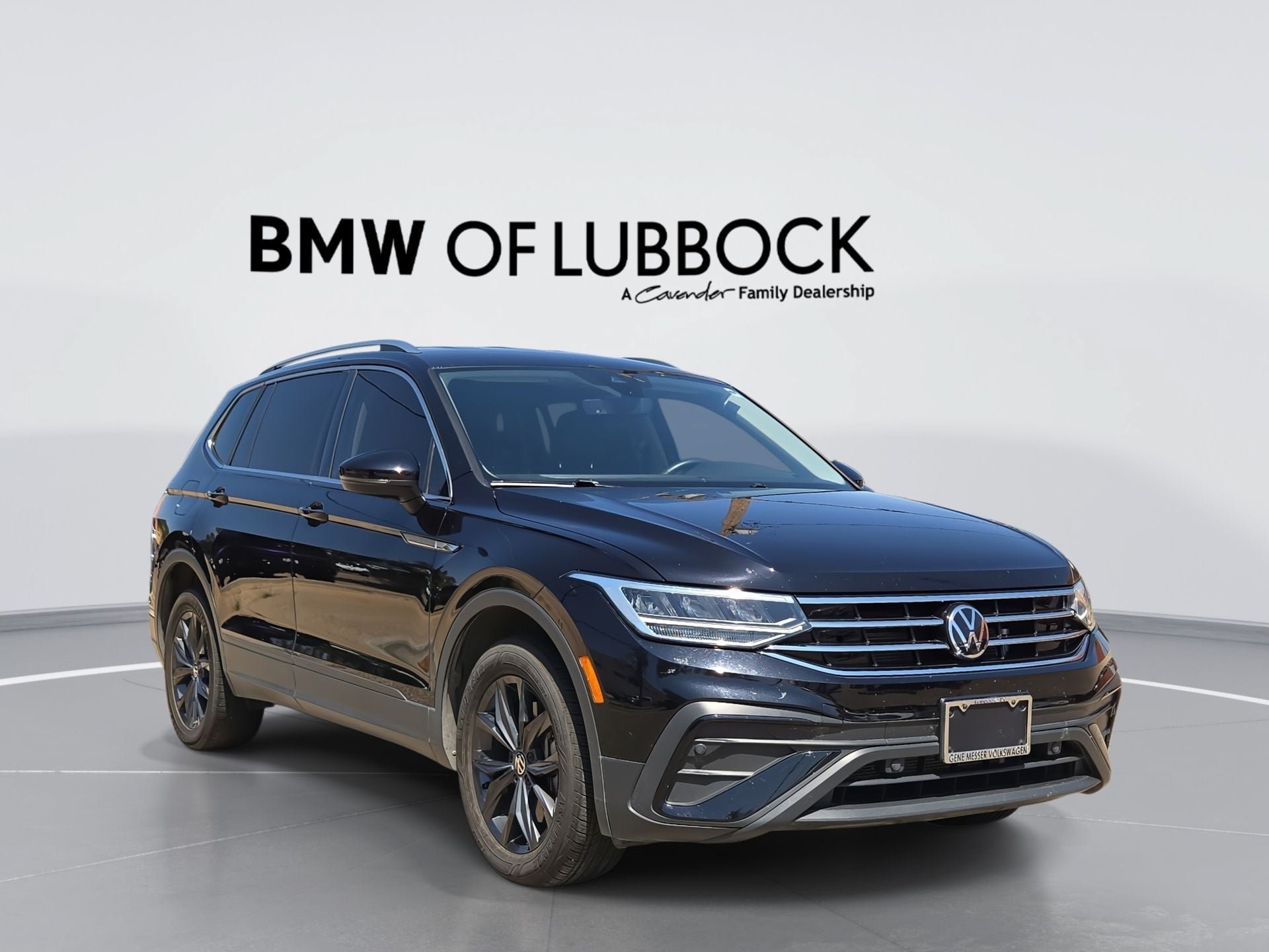 Used 2024 Volkswagen Tiguan SE