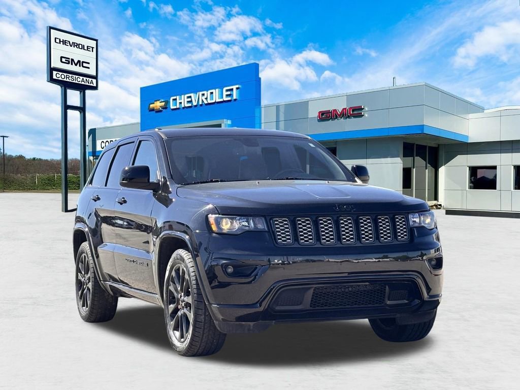 Used 2019 Jeep Grand Cherokee Altitude RWD image 1