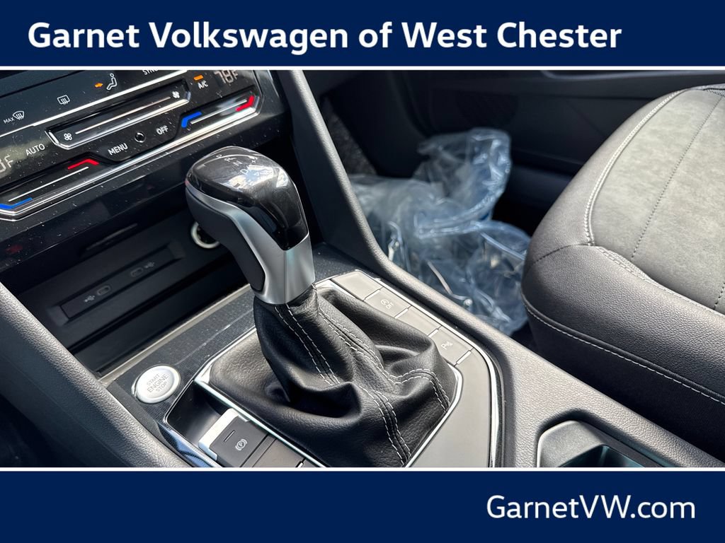 New 2026 Volkswagen Taos SE AWD/4WD image 11