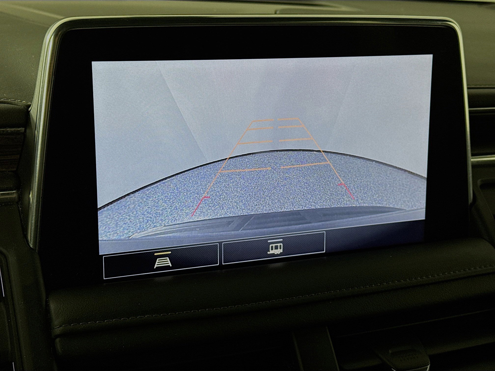 Used 2021 Chevrolet Tahoe LT image 13