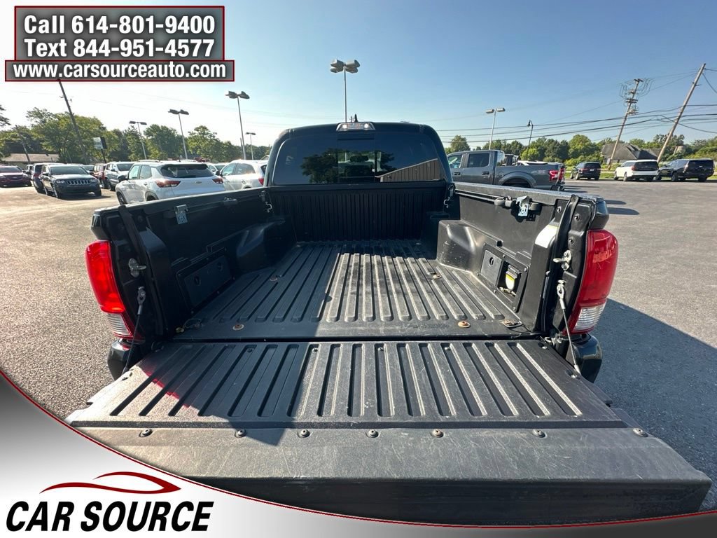 Used 2017 Toyota Tacoma TRD Sport w/ Tow Package (A/T) AWD/4WD image 27