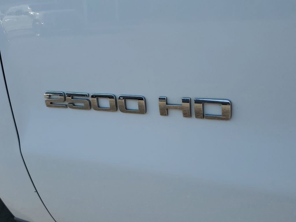 Used 2017 Chevrolet Silverado 2500 W/T w/ WT Convenience Package AWD/4WD image 6