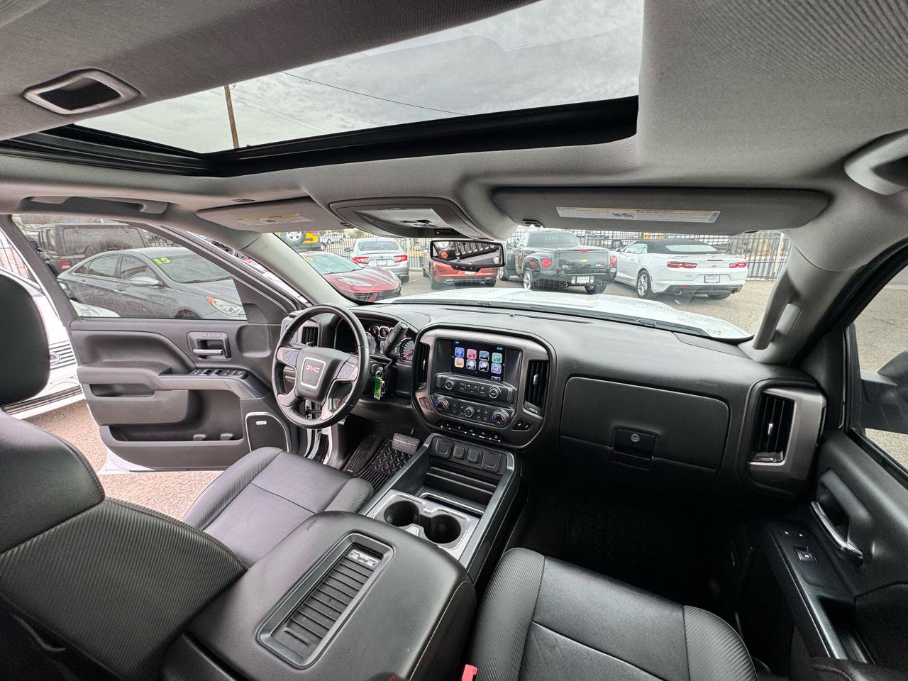 Used 2017 GMC Sierra 1500 SLT w/ All Terrain X Package image 19