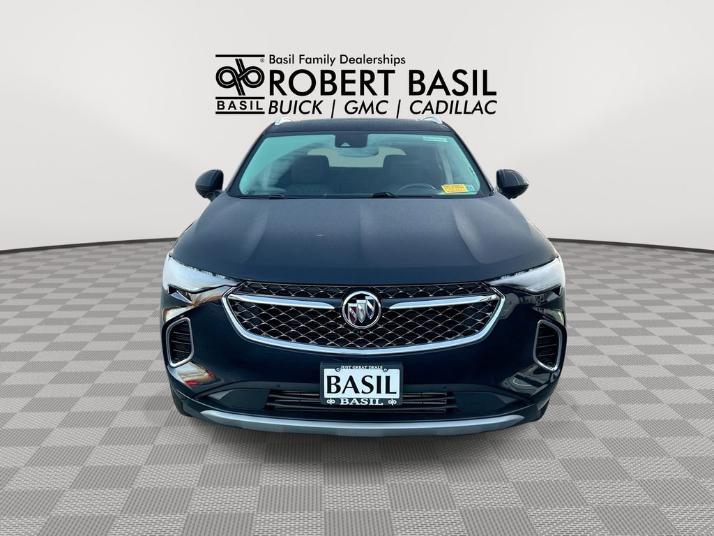 Used 2021 Buick Envision Avenir AWD/4WD image 3