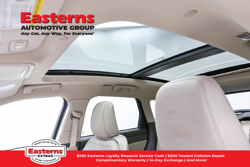 Used 2022 Lincoln Corsair FWD w/ Premium Package image 39