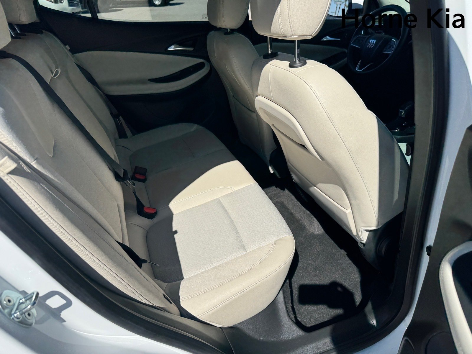 Used 2024 Buick Encore GX Preferred w/ Comfort Package FWD image 28