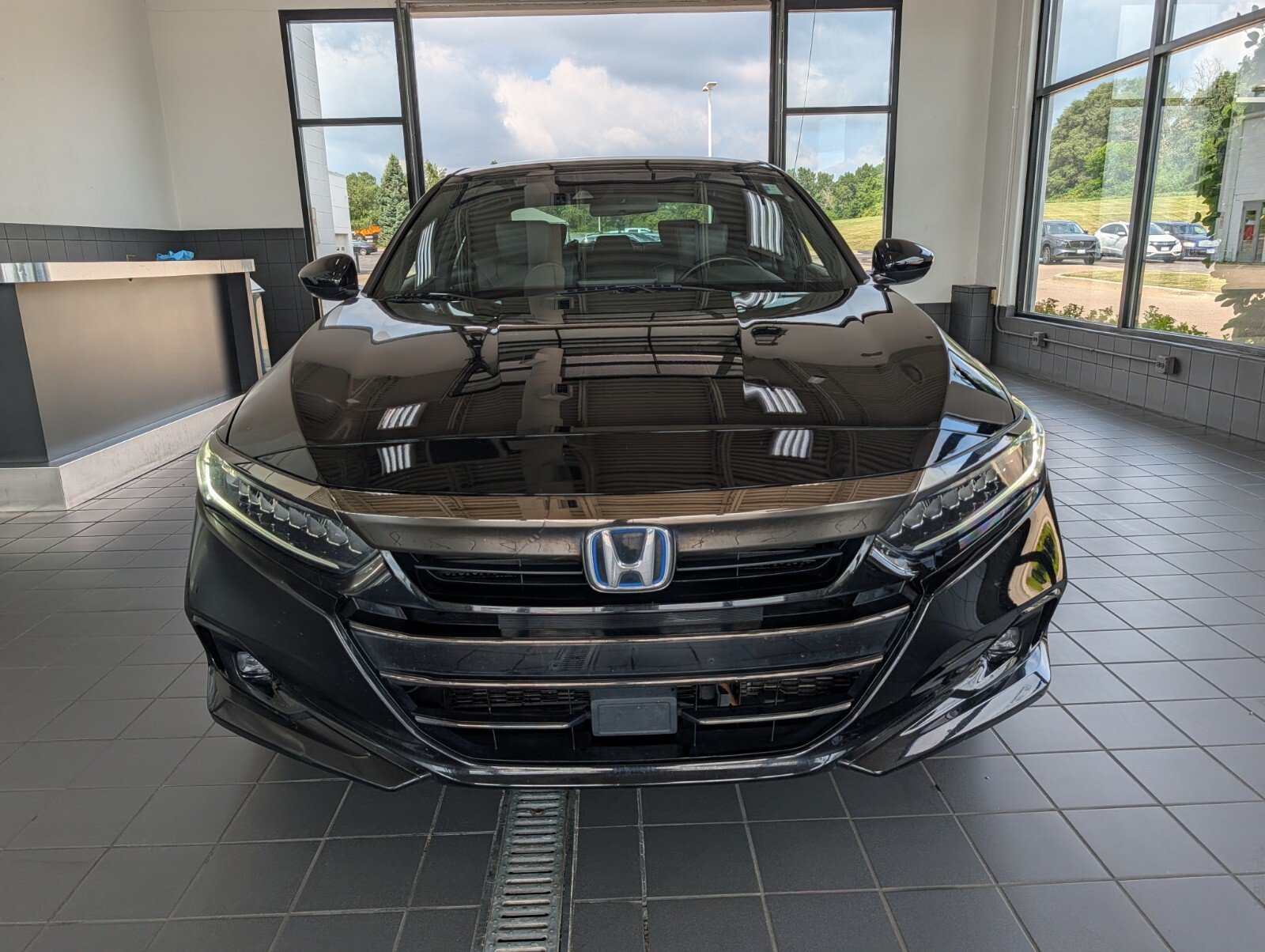 Used 2022 Honda Accord Sport image 8