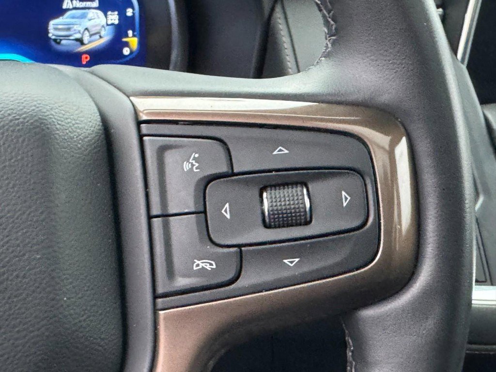 Used 2024 Chevrolet Suburban High Country image 23