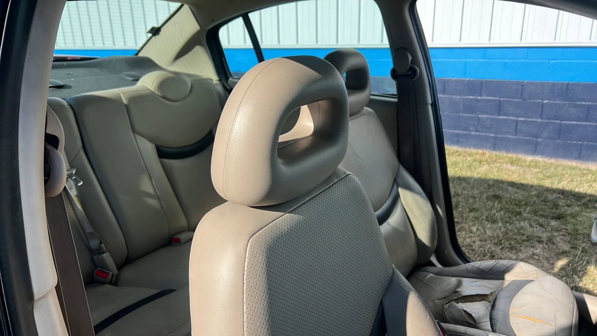 Used 2004 Saturn ION Level 3 image 18