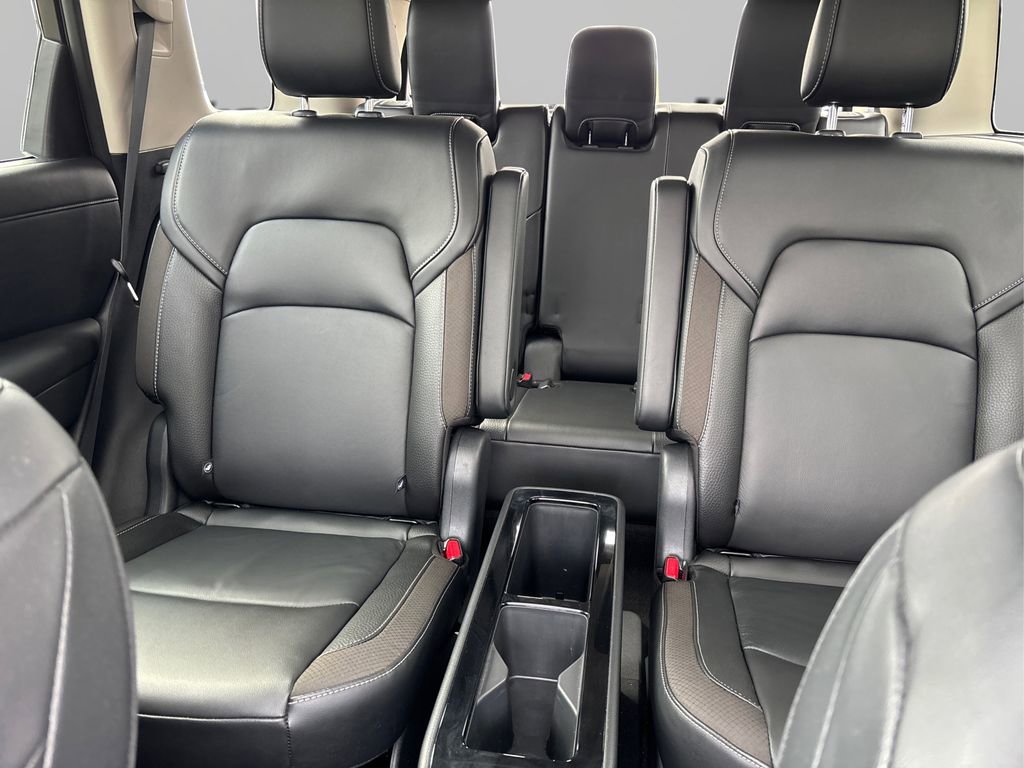 Used 2023 Nissan Pathfinder SL w/ SL Premium Package image 20