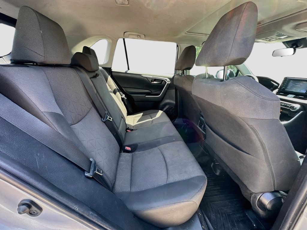 Used 2019 Toyota RAV4 XLE FWD image 27
