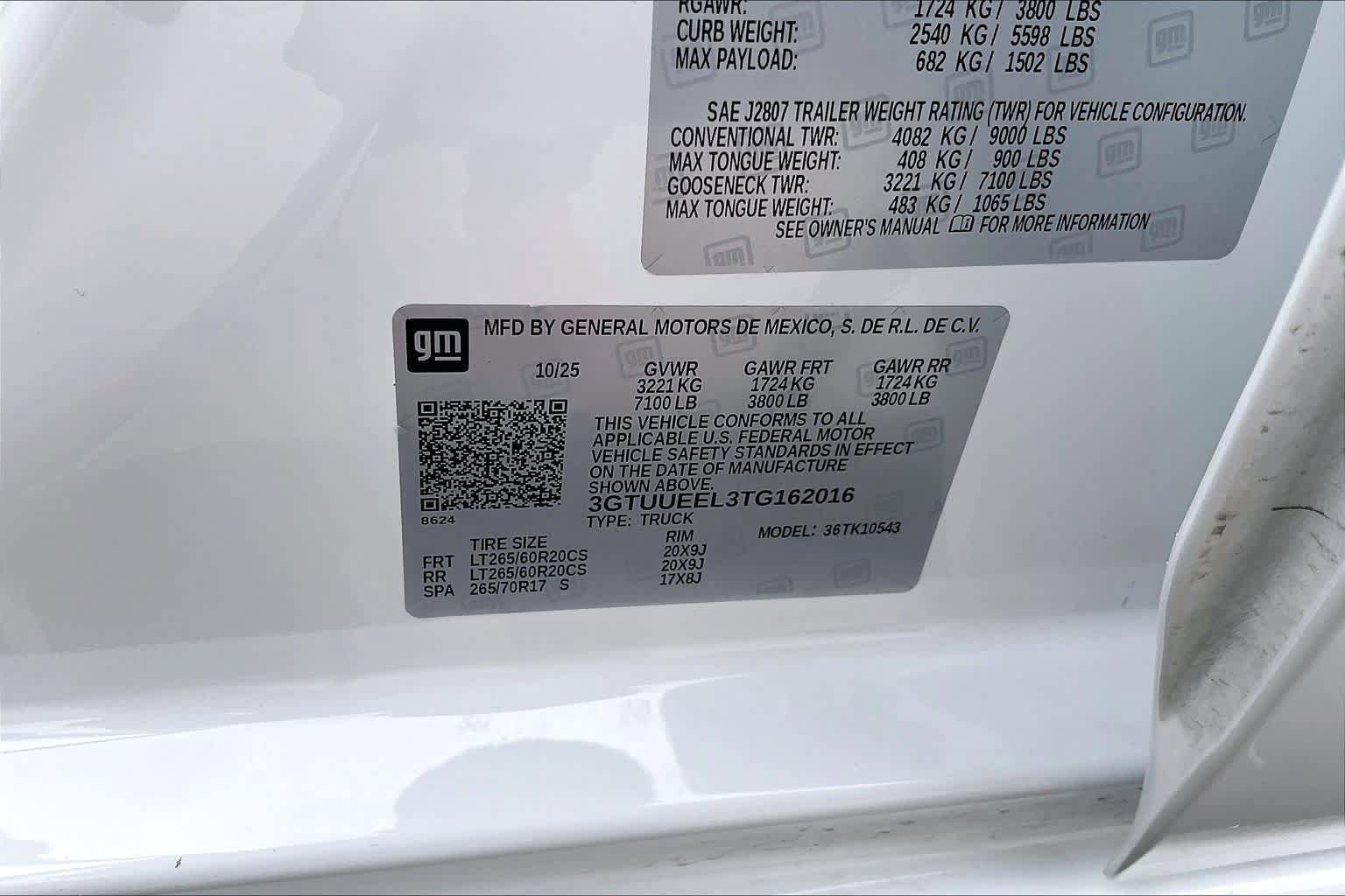 Used 2026 GMC Sierra 1500 AT4 w/ AT4 Premium Package AWD/4WD image 35