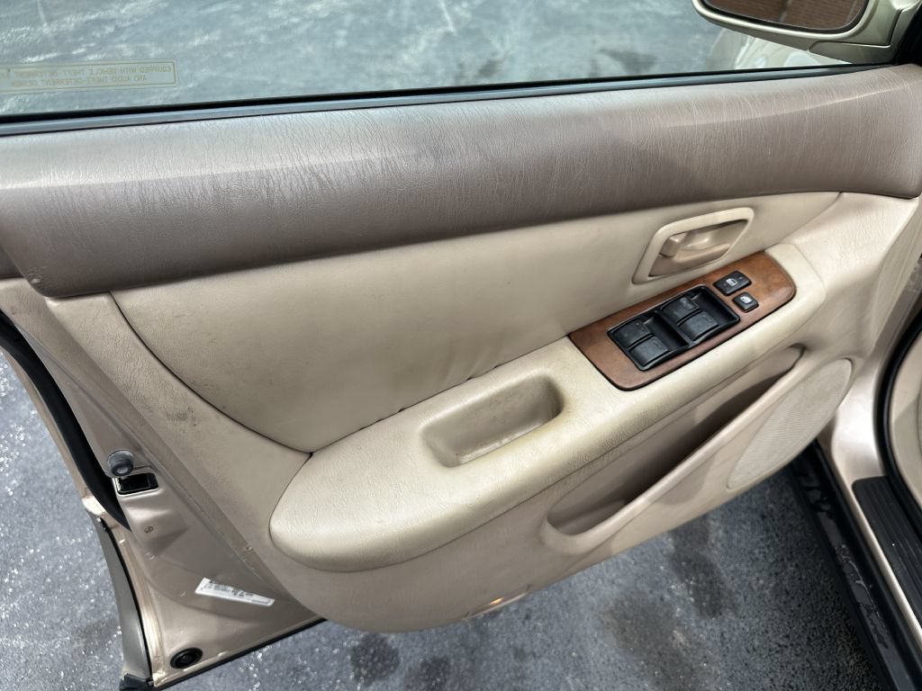 Used 1997 Lexus ES 330 FWD image 20