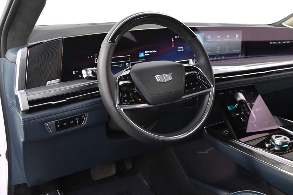 New 2025 Cadillac Escalade IQ Luxury 2 AWD/4WD image 11