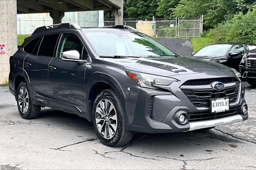 Certified 2024 Subaru Outback Touring w/ Popular Package #2 AWD/4WD image 19
