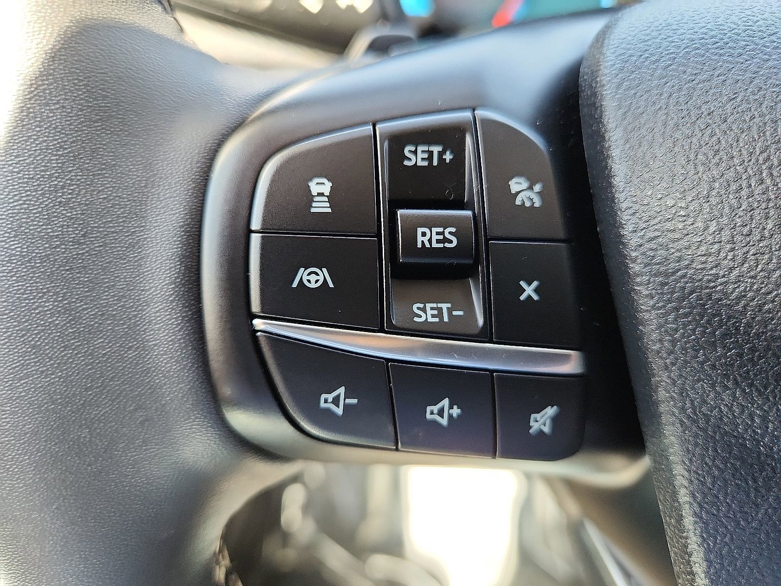 Used 2025 Ford Bronco Sport Badlands image 17