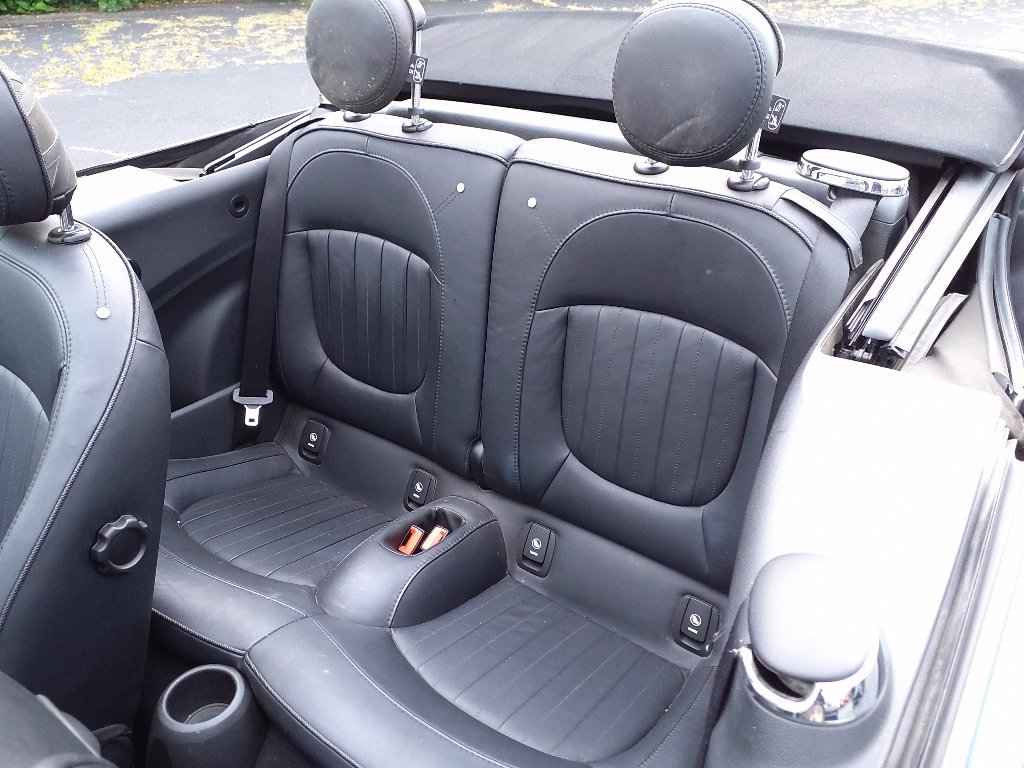 Used 2019 MINI Cooper Cooper image 6