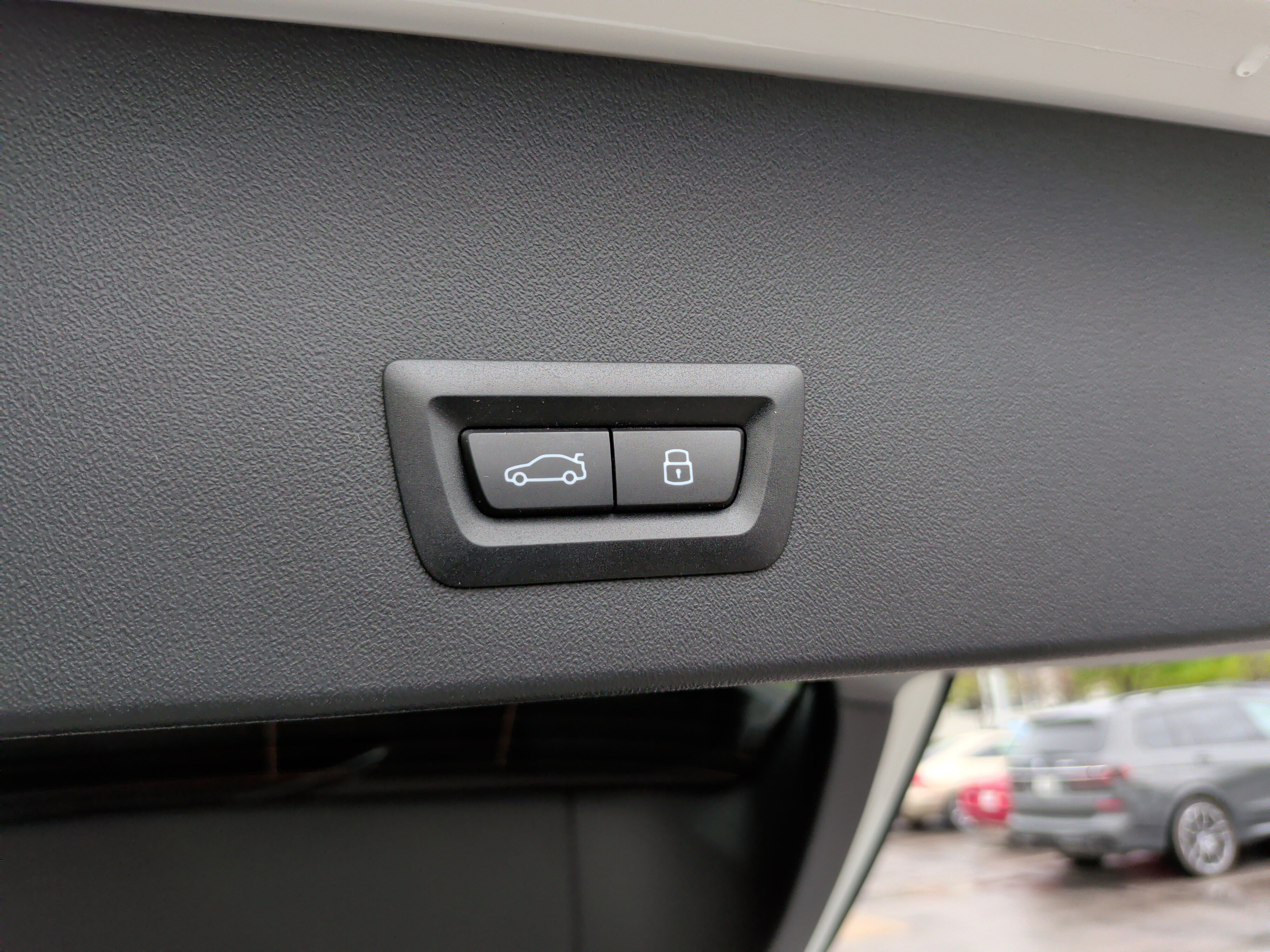 Certified 2025 BMW X3 M50 w/ Premium Package image 38