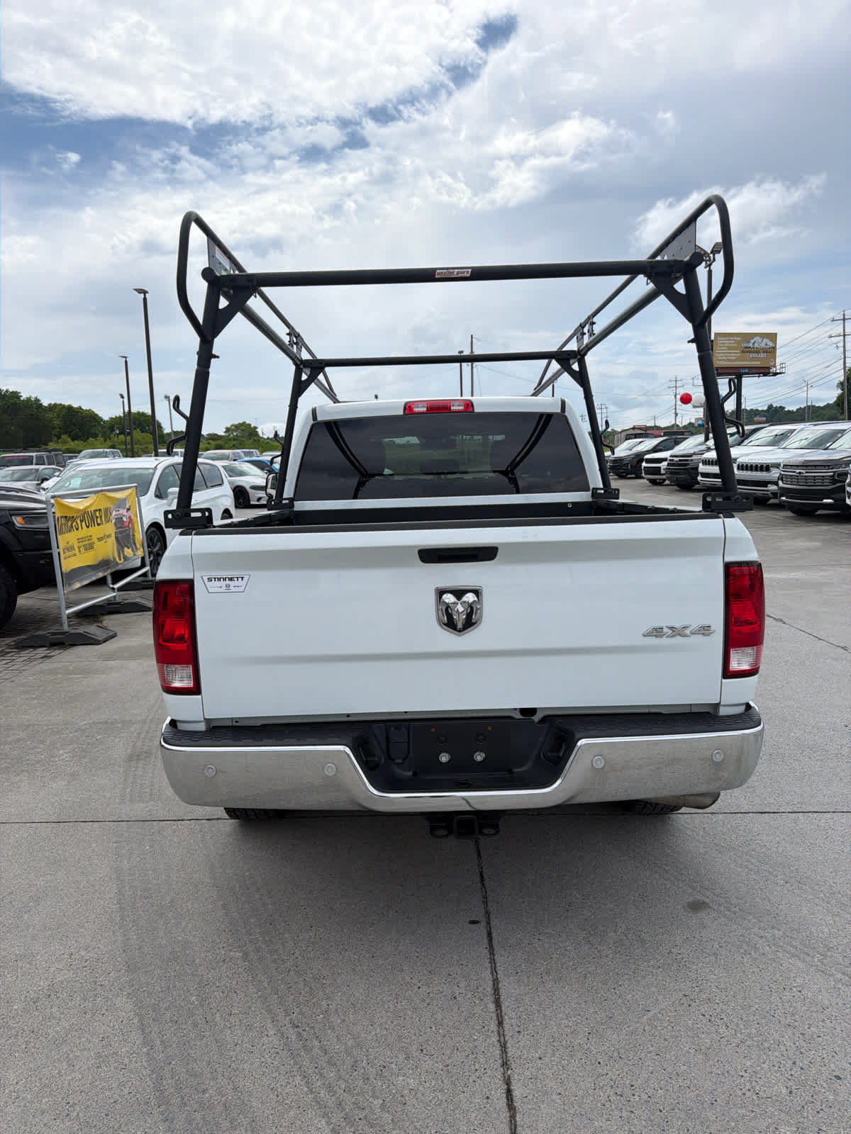 Used 2022 RAM 1500 Tradesman w/ Chrome Appearance Group AWD/4WD image 8