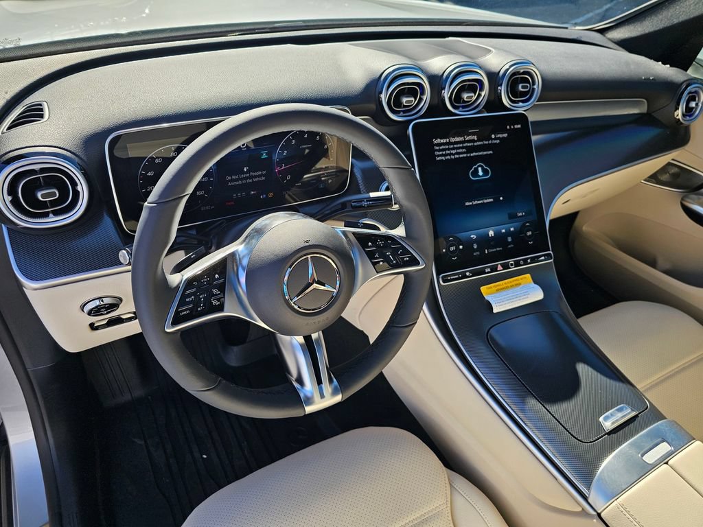 Used 2026 Mercedes-Benz GLC 300 image 15