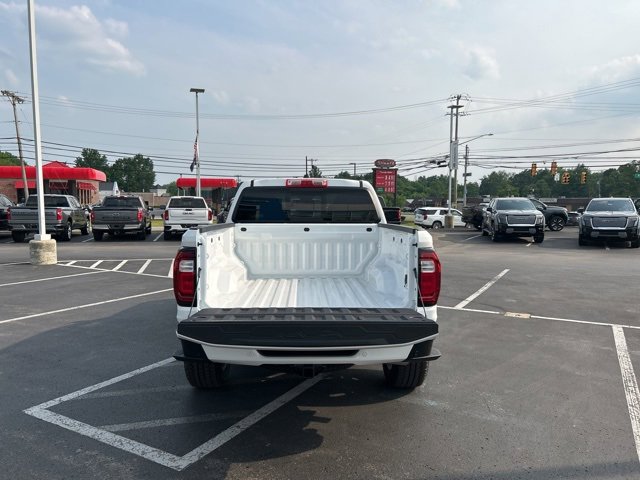 New 2025 GMC Canyon Elevation w/ Convenience Package image 4